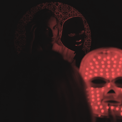 Blunko™- LED Face Mask